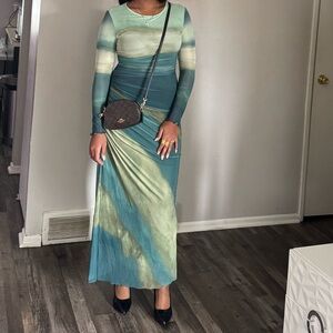 Old Navy Green and Blue Long Sleeve Dress